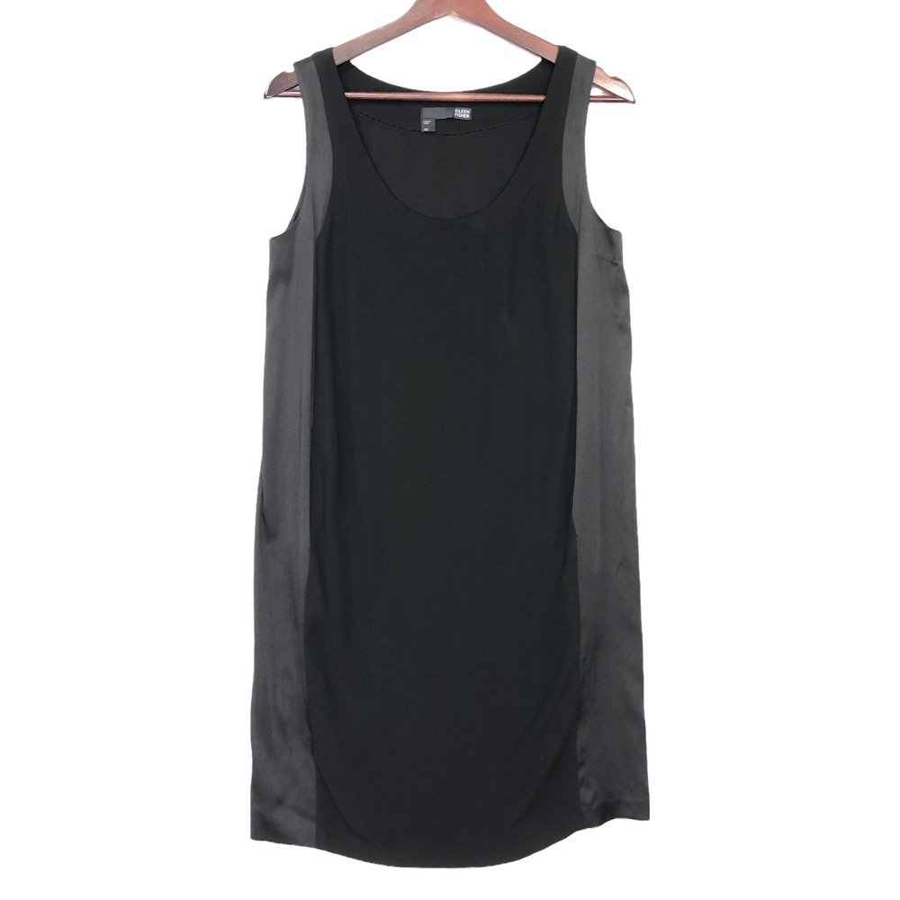 Eileen Fisher Size XS Black Silk Georgette Crepe Scoop Neck Dress System Pockets